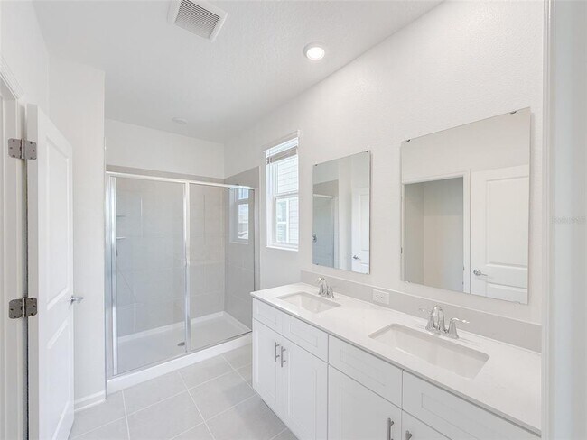 Building Photo - 1806 Rider Rain Ln