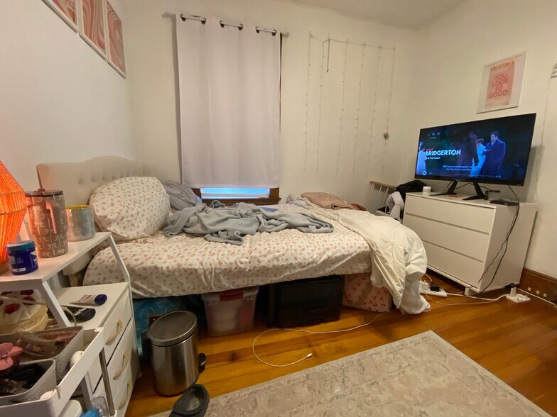 Building Photo - 24 Darling St