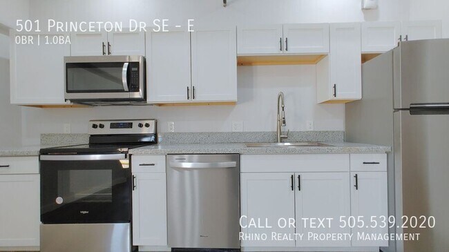 Building Photo - 501 Princeton Dr SE
