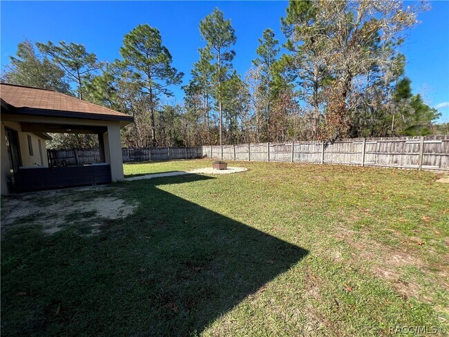 Building Photo - 1211 W Newbury St