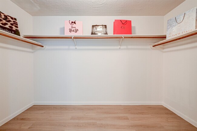 Building Photo - 4830 Comal River Loop