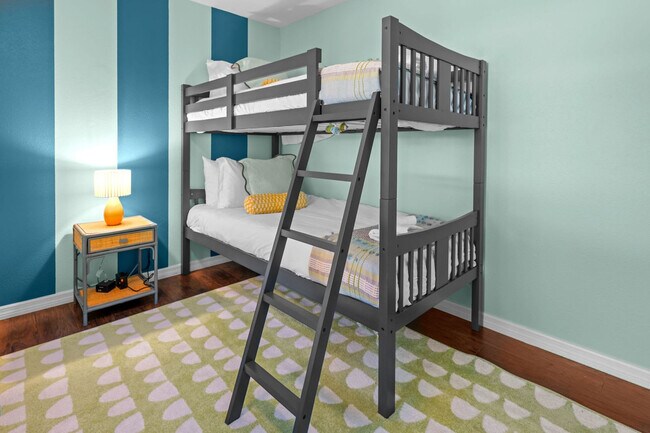 Building Photo - 1319 Saddle Ct