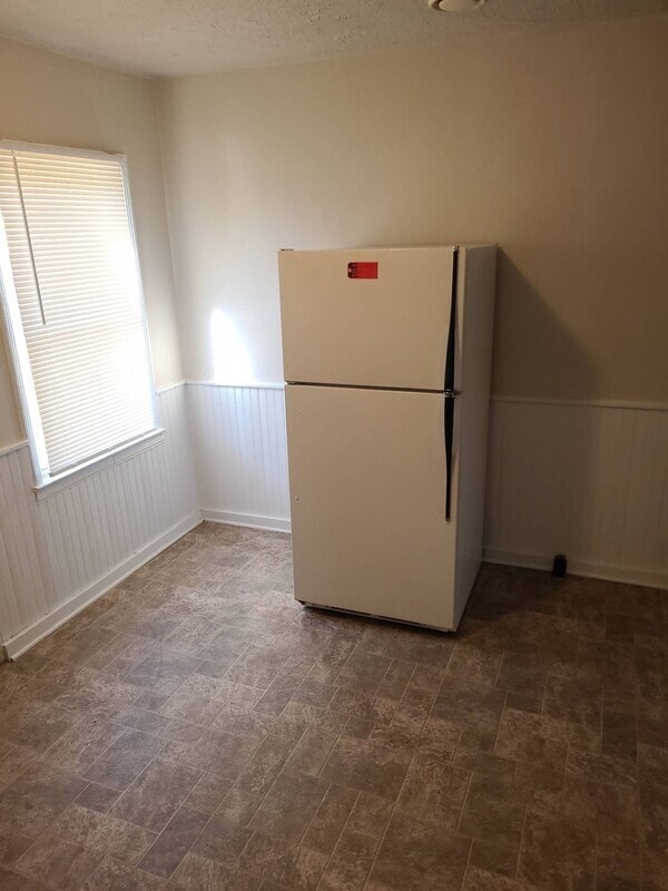 Building Photo - 206 Steedly Dr