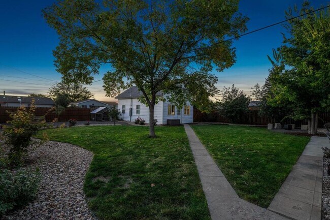 Building Photo - 315 Graefe Ave