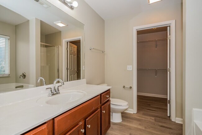 Building Photo - 2145 Erin Ln