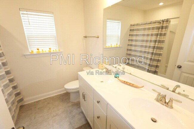 Building Photo - 15507 Morocco Ln
