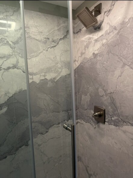 Building Photo - 138 Emery St