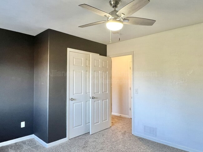 Building Photo - 2260 Covenant Heights