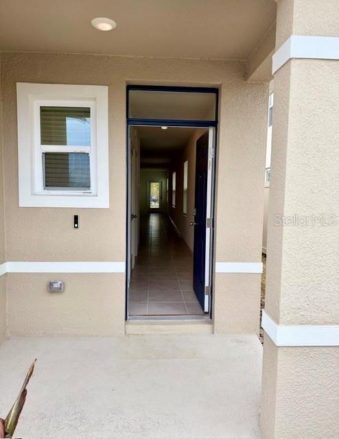 Building Photo - 824 Horsetail Dr