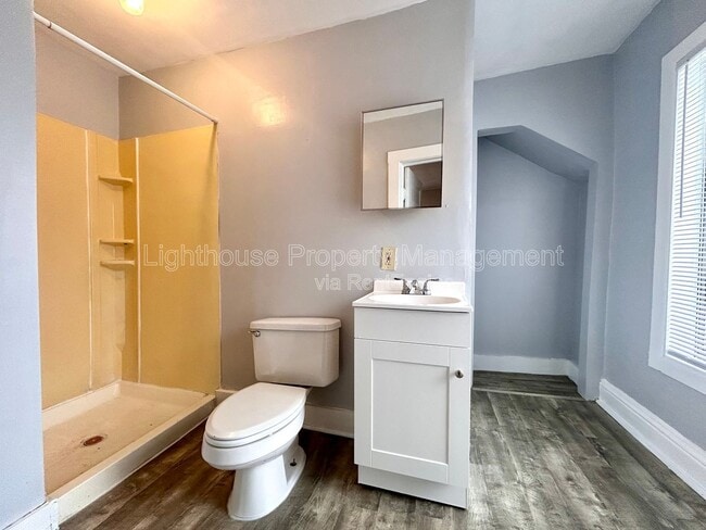 Building Photo - 2417 Reynolds St