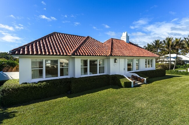 Primary Photo - 1270 N Ocean Blvd