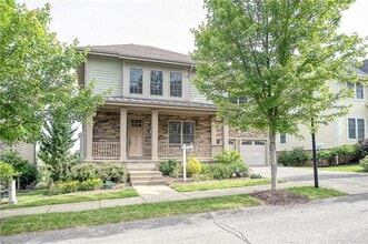 Building Photo - 180 Seneca Pl