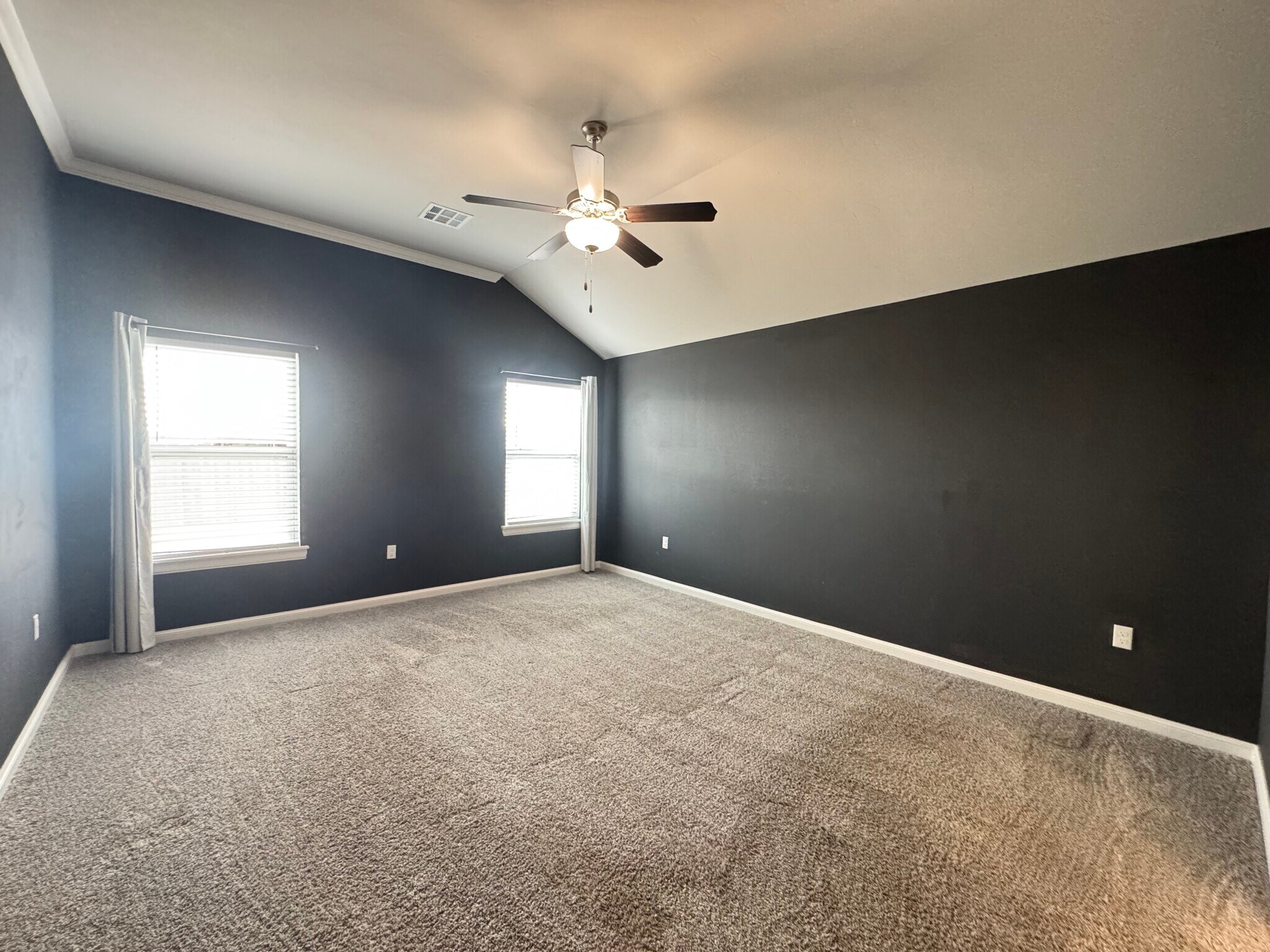 Building Photo - 9104 SW 47th St