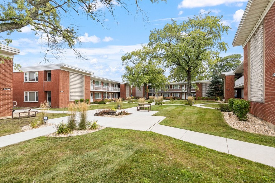 Interior Photo - Wheaton Court Apartments on Crescent Street in Wheaton