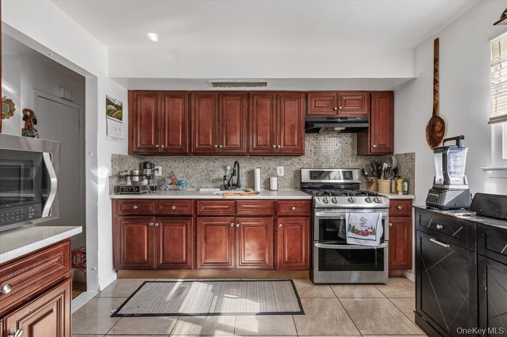 Building Photo - 22 Hudson Pl