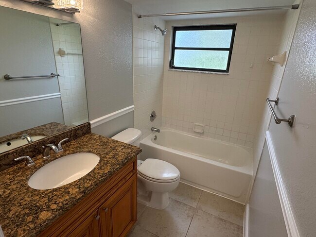 Building Photo - 1601 Windorah Way