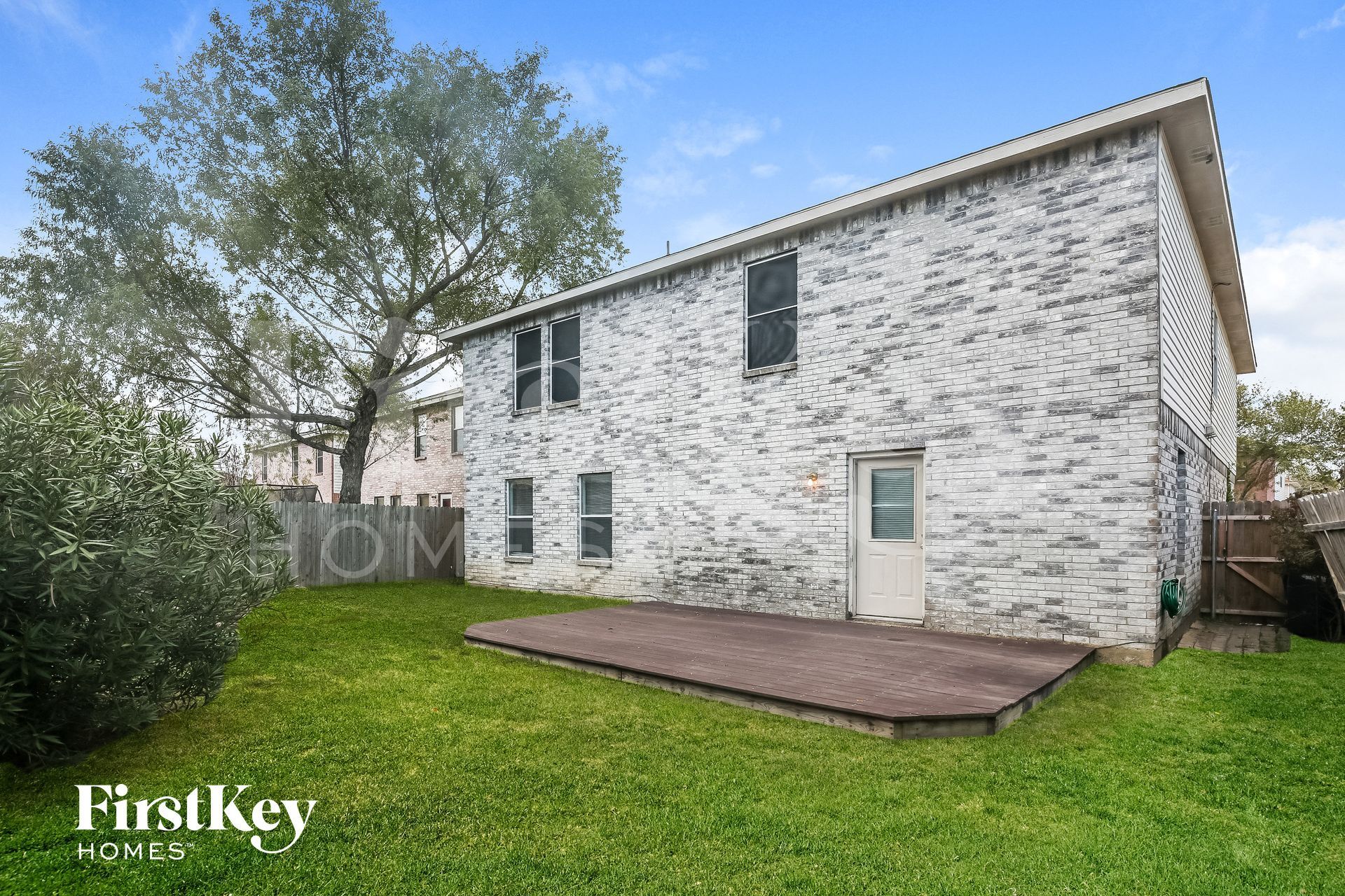 Building Photo - 2908 Robin Ln