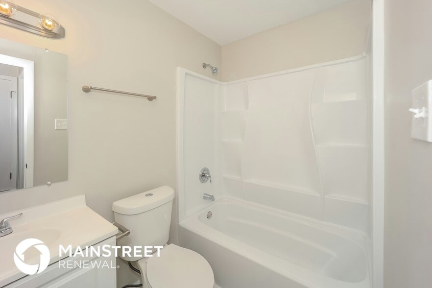 Building Photo - 2595 Foxlair Trail