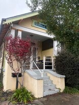 Building Photo - 4717 Laurel St