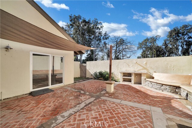 Building Photo - 27551 Brookside Ln