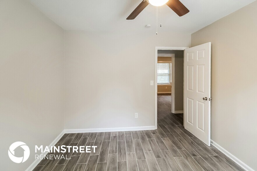 Building Photo - 2626 Del Ridge Dr