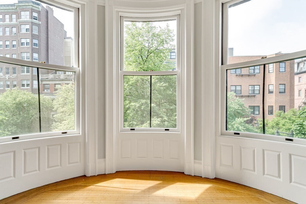 Building Photo - 259 Beacon St