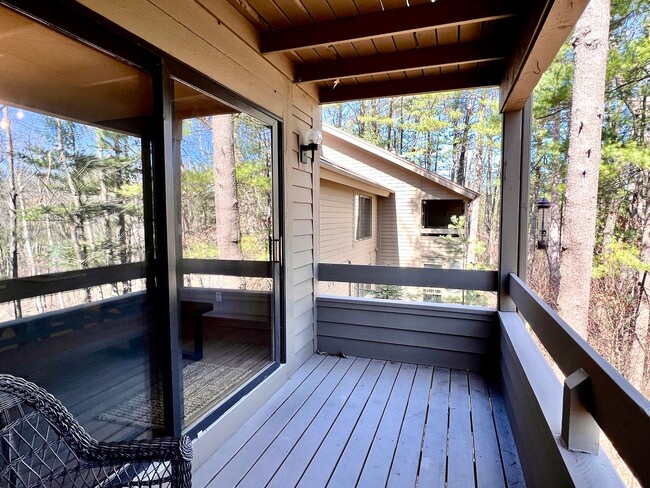 Building Photo - Sophisticated Condo Retreat on Old Mission Peninsula