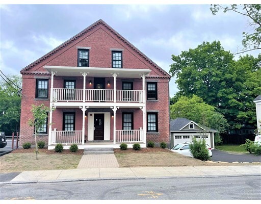 Building Photo - 41 Summer St