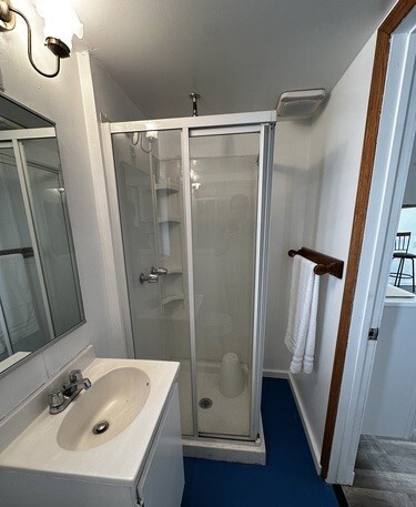 Building Photo - 17739 Welby Way