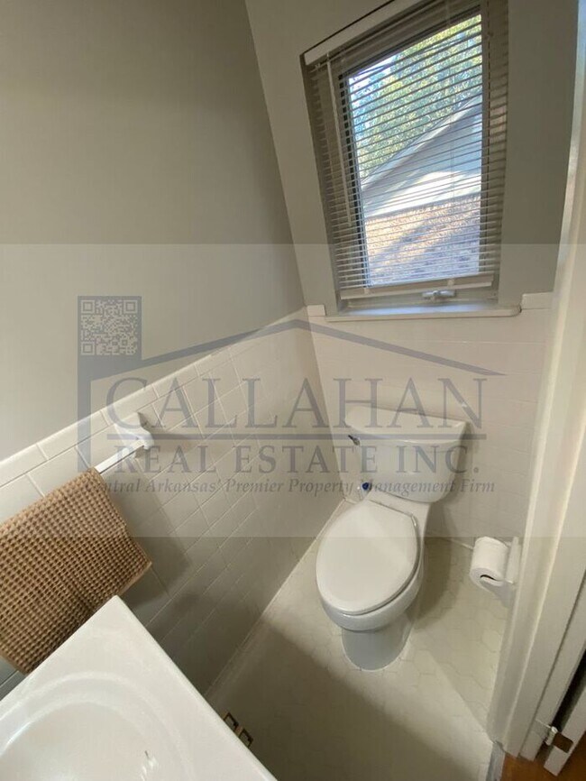 Building Photo - Sherwood 3 Bedroom Home