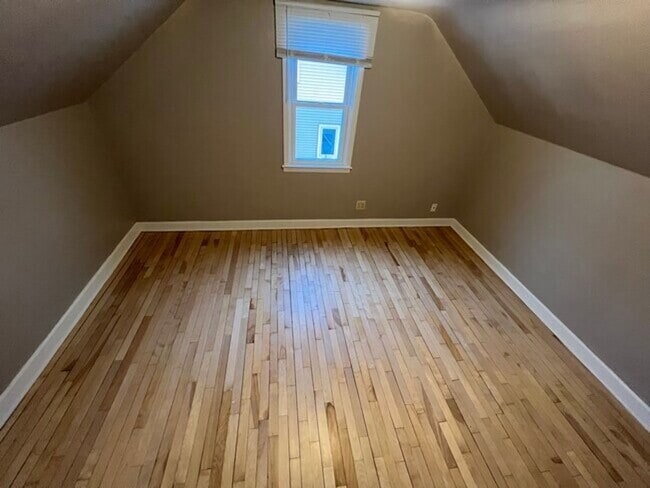 Building Photo - Click the “Apply Now” button or email wapmrentals@gmail.com for a prompt response.