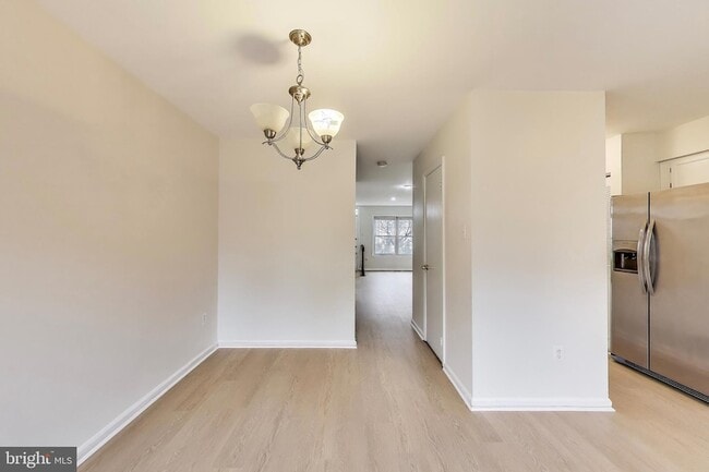 Building Photo - 20488 Summersong Ln