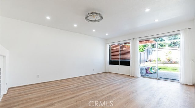 Building Photo - 19036 Singingwood Cir