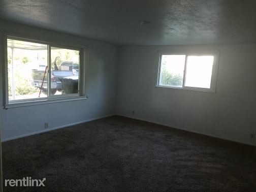 Building Photo - 2 br, 1 bath Duplex - 714 14th Street 1/2