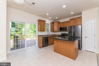 Building Photo - 7706 Timbercross Ln