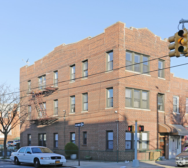 Primary Photo - 6324 Forest Ave