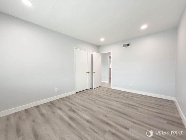 Building Photo - Newly Renovated Home for Rent in Thousand ...