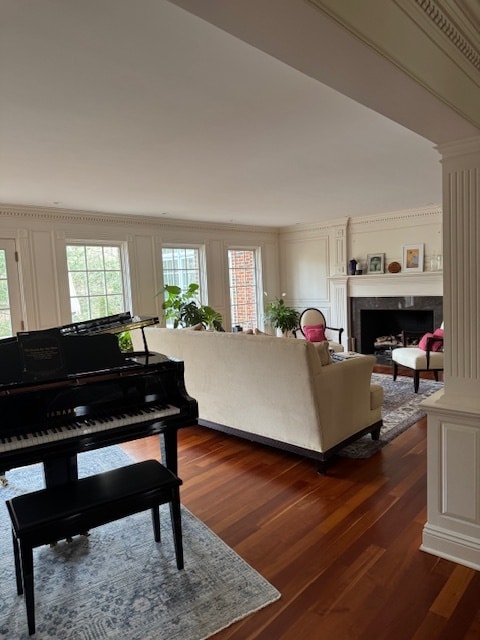 Building Photo - 9675 Rollin Dr