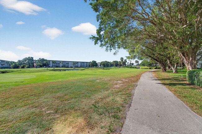 Building Photo - 3502 Bimini Ln