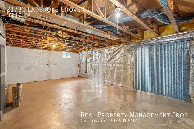 Building Photo - 21731 Ladbroke Grove Ct