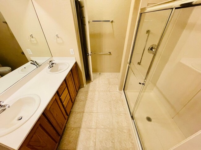 Building Photo - Charming Single-Story Corner Lot Home in Solera 55+ Community