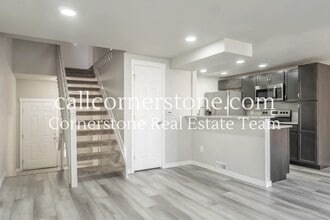 Building Photo - 4877 Bluestem Dr