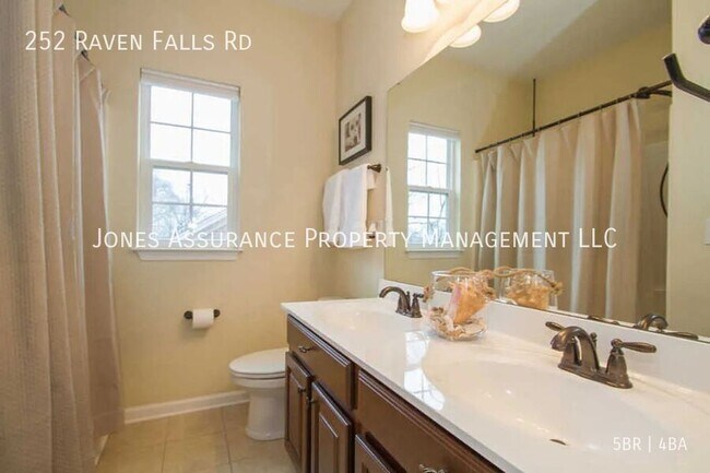 Building Photo - 252 Raven Falls Ln