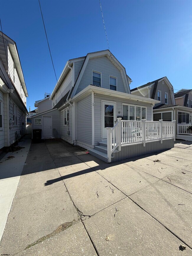 Building Photo - 17 N Buffalo Ave