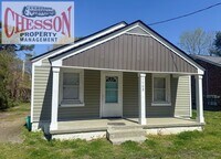 Building Photo - 1709 Carolina St E