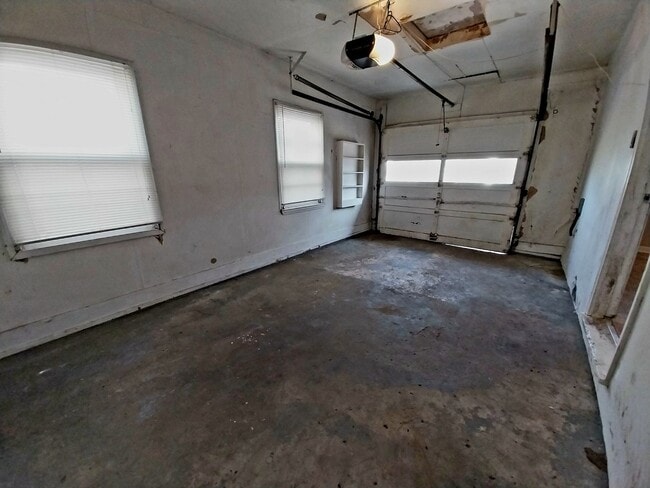 Building Photo - 1714 N Pearl St