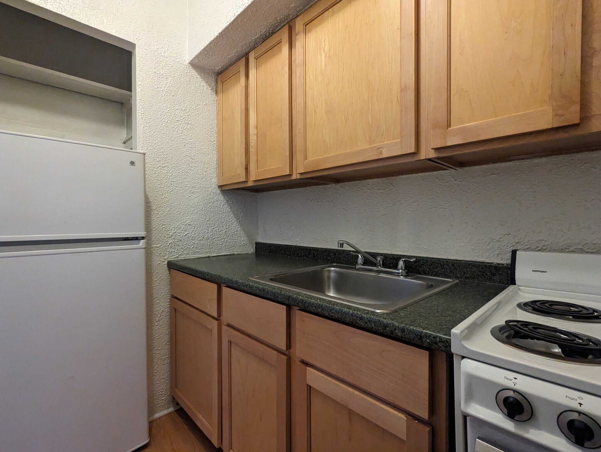Building Photo - 536 W Arlington Pl