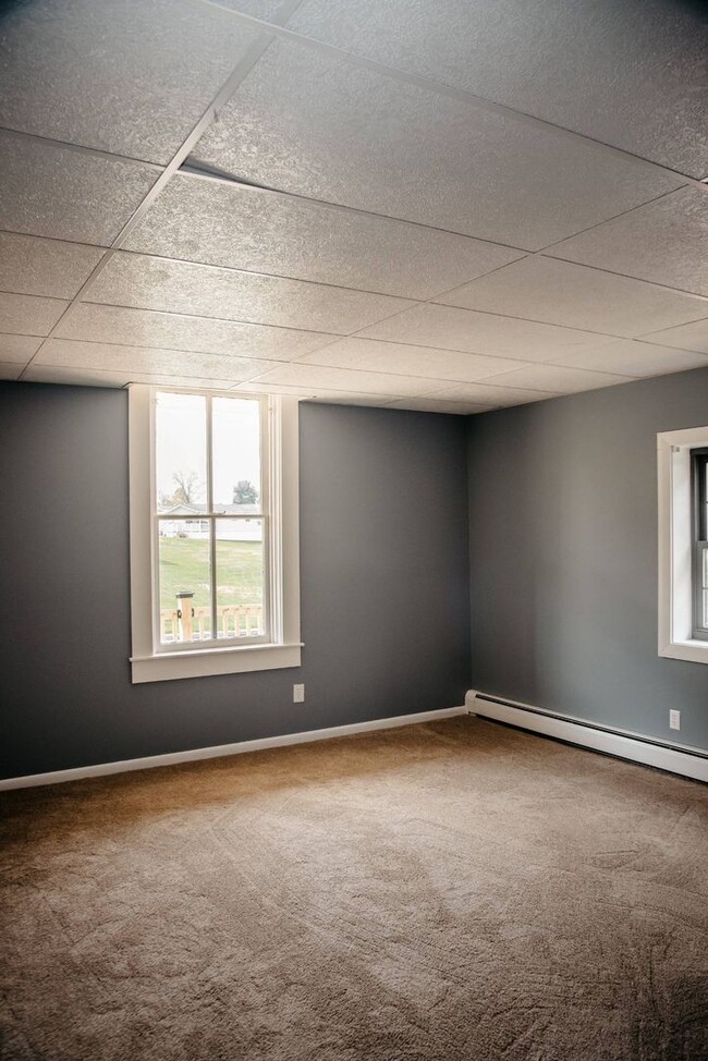 Building Photo - 2933 Horseshoe Pike