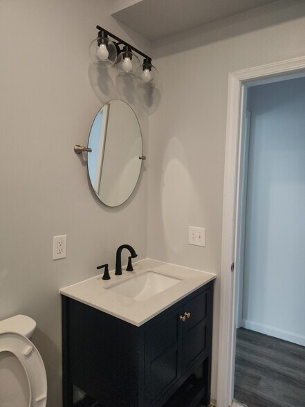 New Bathroom - 14 Gouverneur St