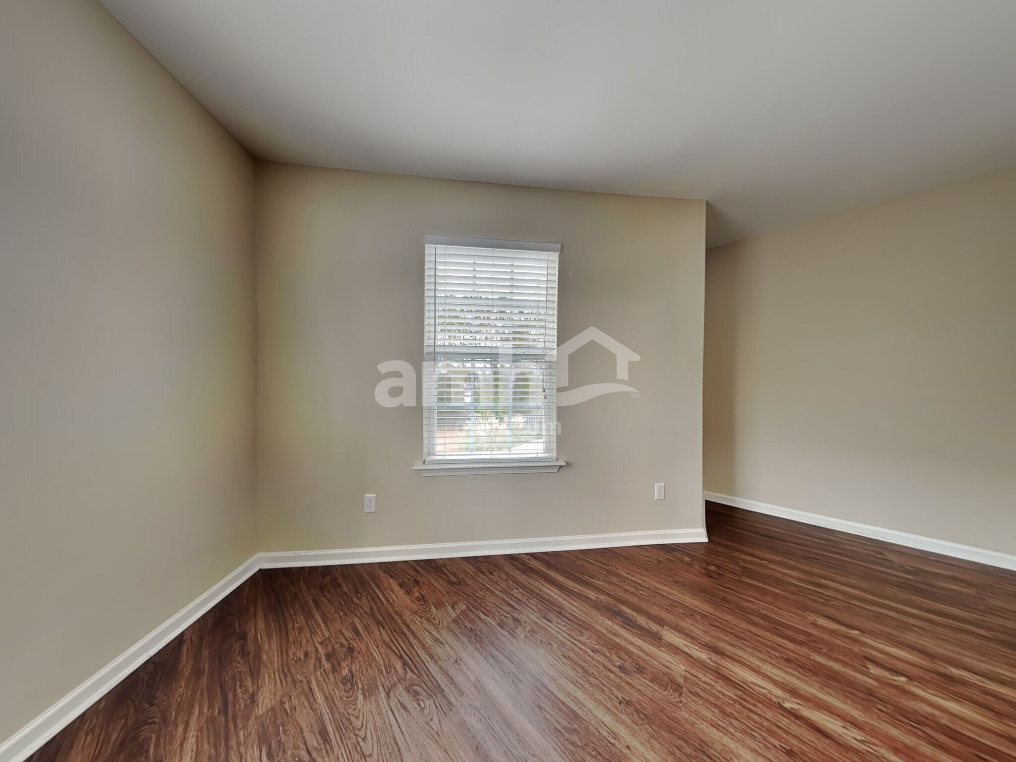 Building Photo - 412 Flint Dr